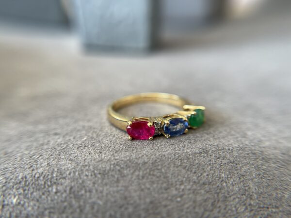 0.65ct Ruby & 0.38ct Emerald & 0.54ct Blue Sapphire & Diamond 14K YG Triple Stone Ring - Image 5