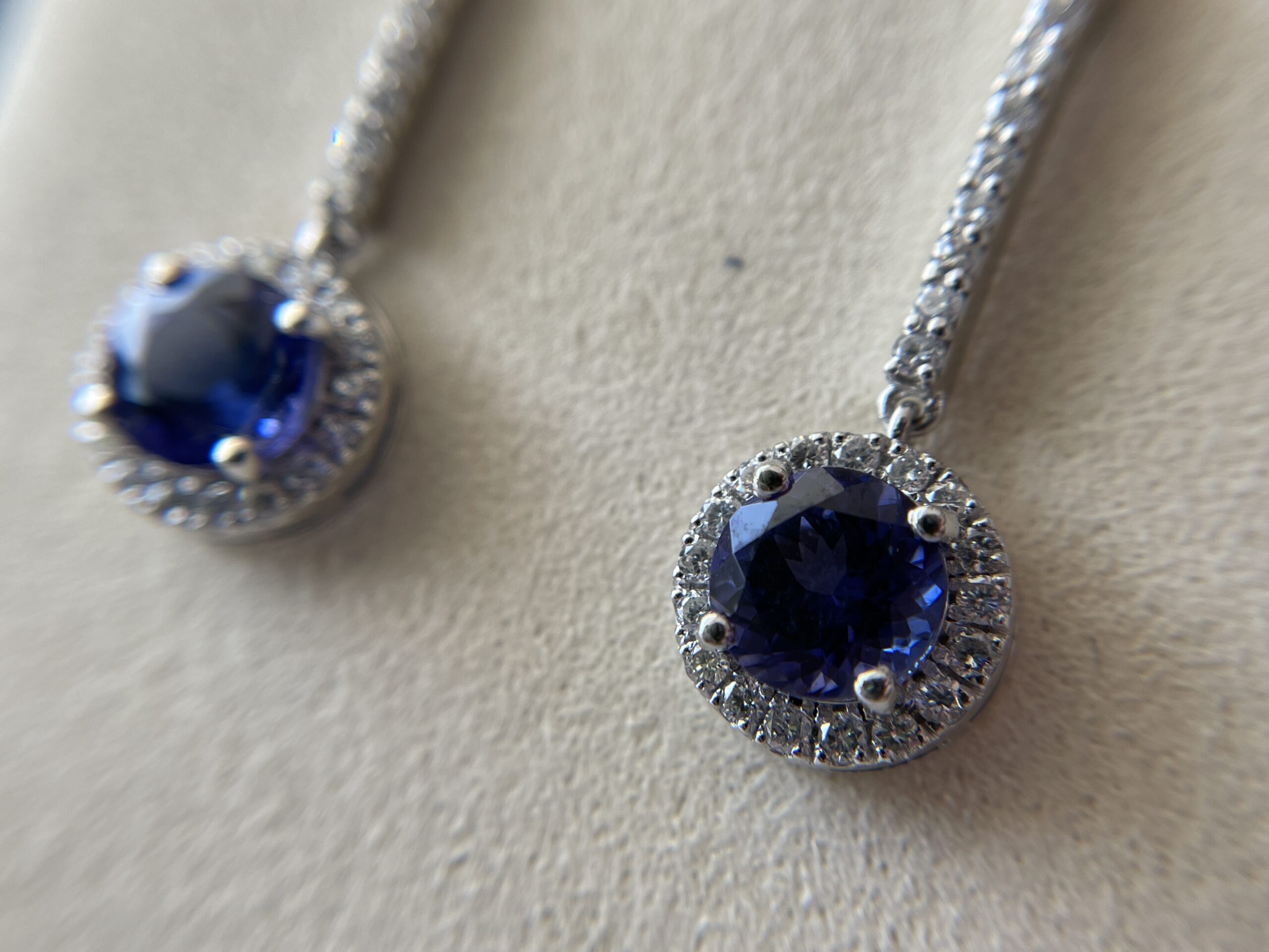 3.00 Carat Natural Tanzanite 14K White Gold Diamond Earrings | Fashion  Strada